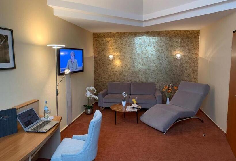 Люкс, Atrium Hotel Krüger