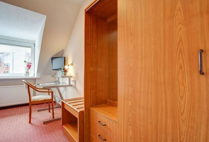 Номер Стандарт Индивидуальный, Ina Hotel Consul