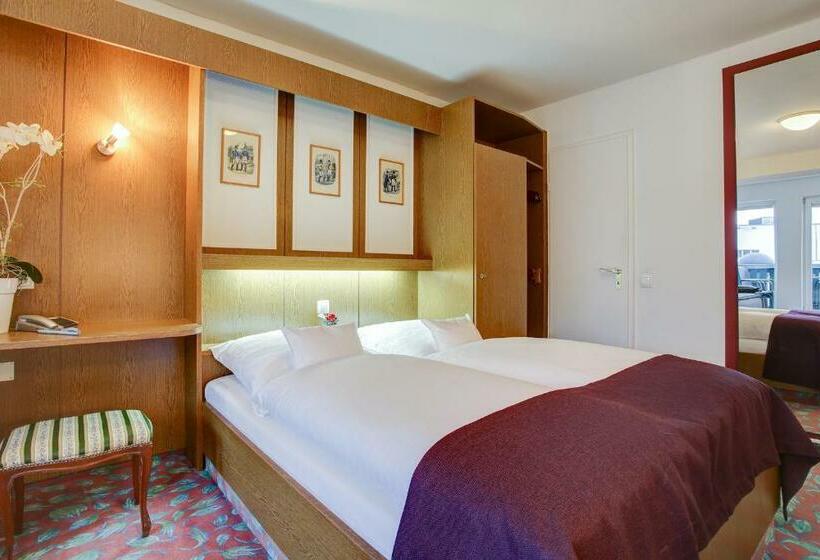 Номер Deluxe, Ina Hotel Consul