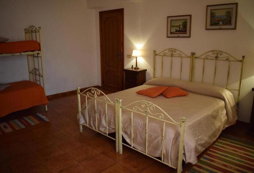 Четырехместный Номер Стандарт, B&b Zio Ciccio