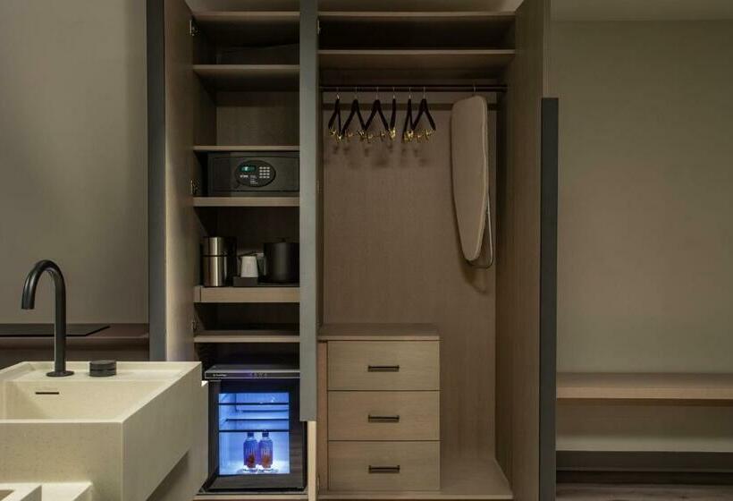 带大床的标准间, Ac Hotel By Marriott Downtown Los Angeles