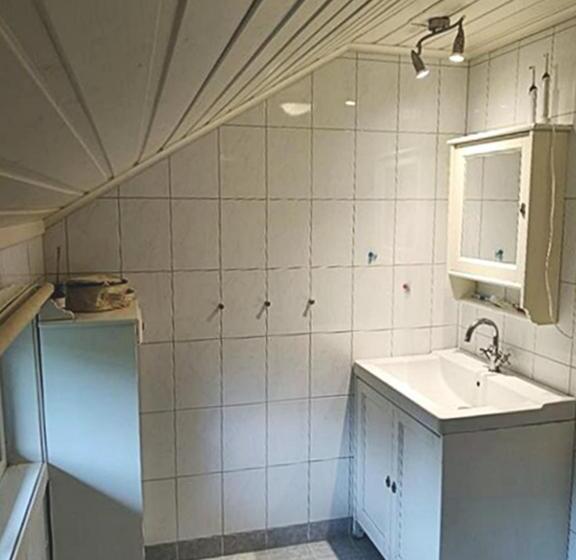 Номер Economy, Randsfjord House