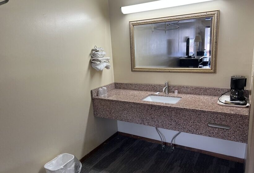 Номер Стандарт 2 Двуспальные Кровати, Green Valley Motel Winston Salem