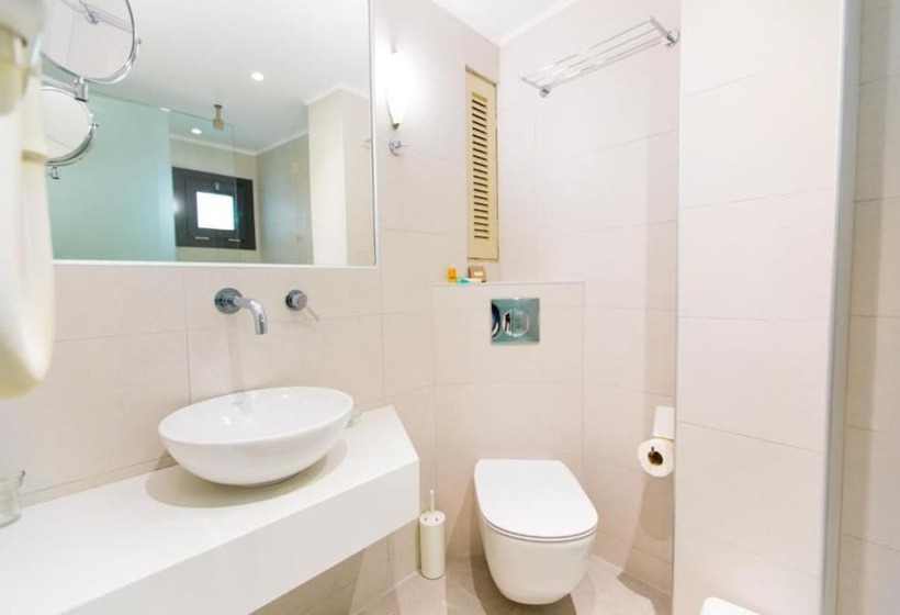 اتاق استاندارد با چشم‌انداز شهر, Anita Beach Hotel  Adults Only