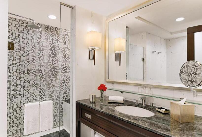 シングルデラックスルーム, Crimson Hotel Filinvest City, Manila