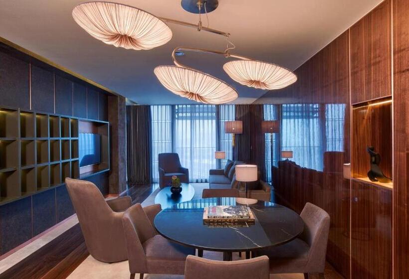 Suite, The St. Regis Istanbul