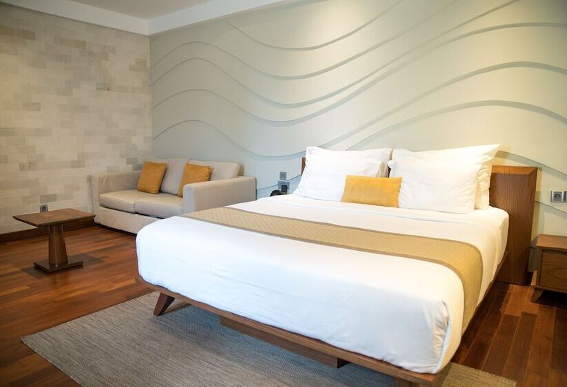 Вилла с 1 спальней и бассейном, Tanadewa Villas Nusa Dua Bali By Cross Collection