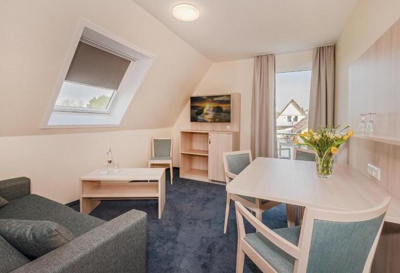Comfort room with balcony, Haus Schwalbe Mit Vineta Komfort Häusern