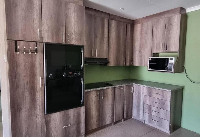 Family Suite, Pro Plants Accommodation