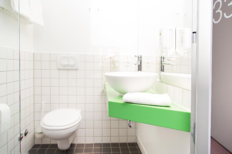 Номер Стандарт, B&b Hotel Salzburg Süd