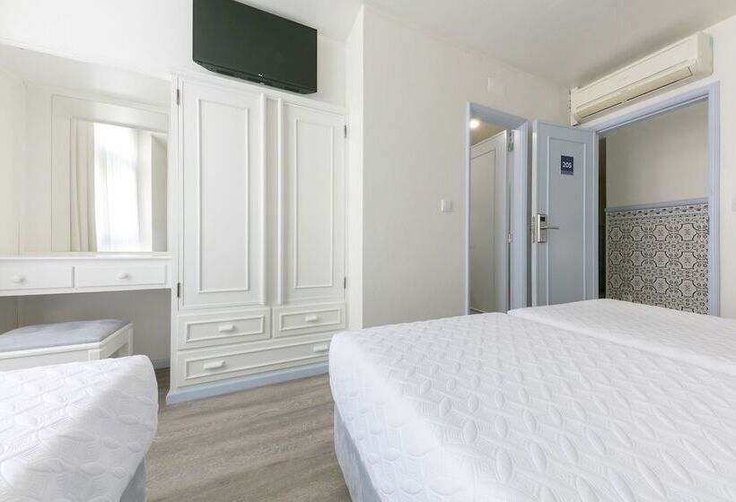 Номер Стандарт Трехместный, D' El Rei B&b
