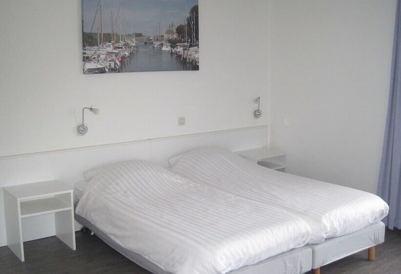 Quarto Estandar, Restaurant Anno Nu