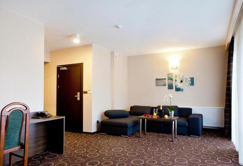 جناح مزوَّد بشرفة, Zimnik Luksus Natury Spa & Wellness