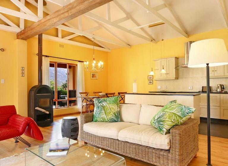 Апартаменты Deluxe 1 Спальня, Apricot Gardens Guesthouse