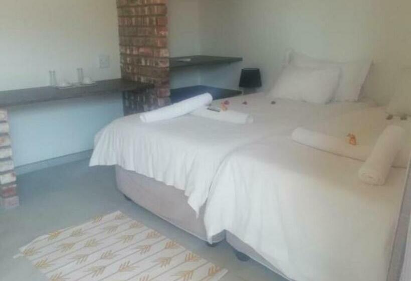 اتاق کلاسیک, The Farmhouse Boutique Guesthouse And Beergarden Cc
