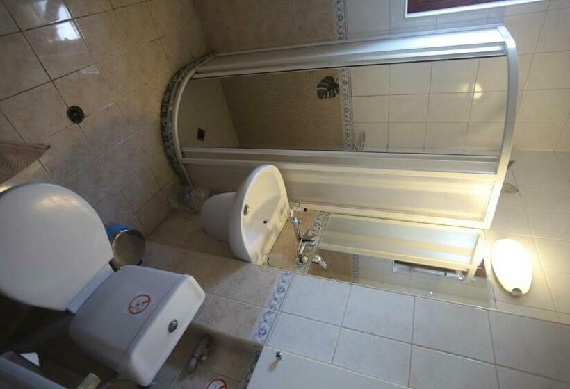اتاق استاندارد با بالکن, Guest House Yanita