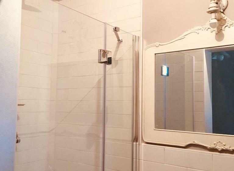 اتاق استاندارد, A Casa Di Nat