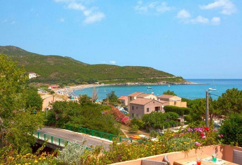 Номер Стандарт Вид на Море, Macchia E Mare