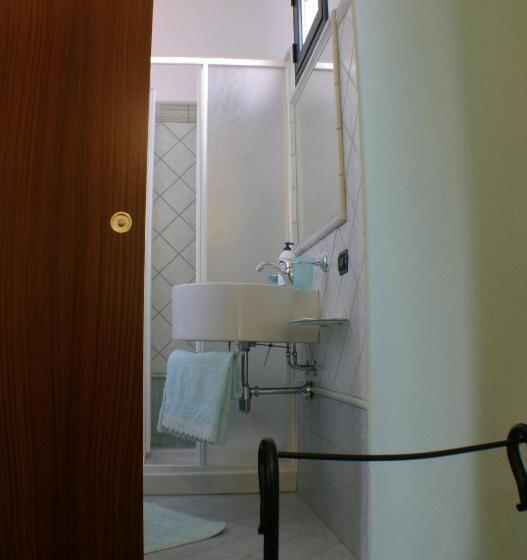 Номер Стандарт с Балконом, B&b Rita E Renzo