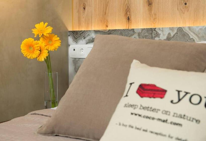 اتاق سوپریور با چشم‌انداز, Tsikeli Boutique Hotel Meteora   Adults Friendly