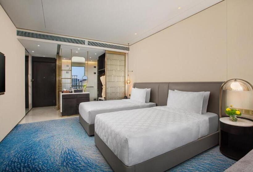스탠다드 도시전망 룸, Hualuxe Shanghai Changfeng Park, An Ihg