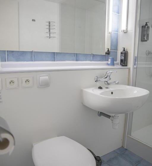 Номер Стандарт, Kyriad Direct Nancy Sud  Vandoeuvre   Rénové