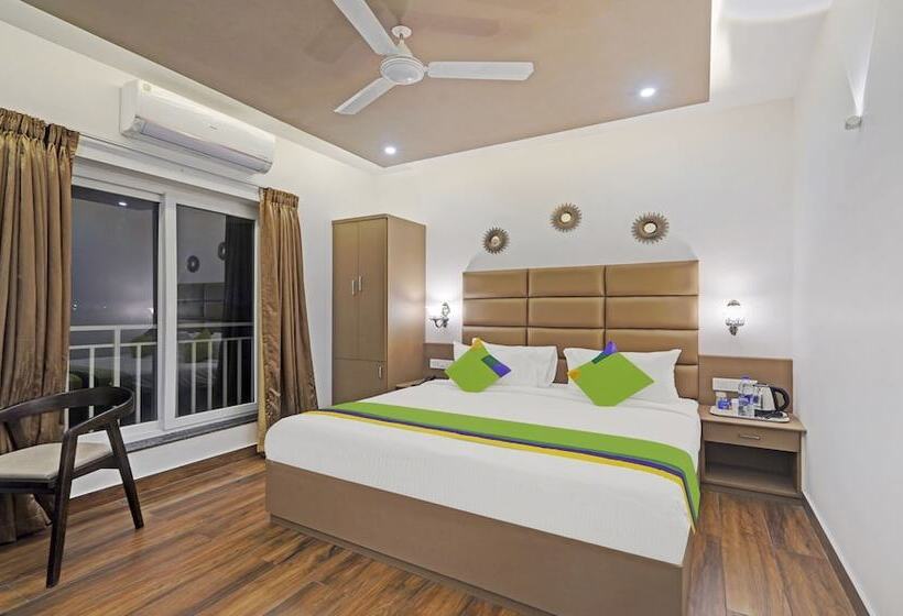 غرفة ديلوكس, Treebo Premium Raffis  Andalusia Bay Way