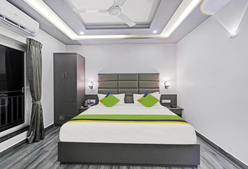 غرفة ديلوكس, Treebo Premium Raffis  Andalusia Bay Way