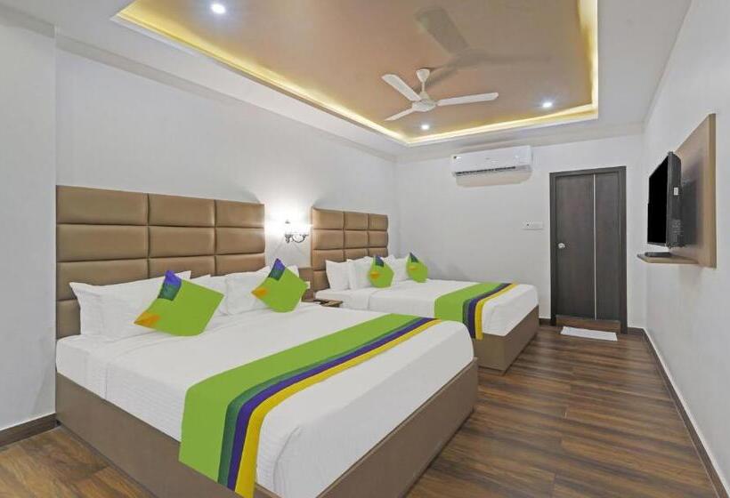 غرفة سوبيريور, Treebo Premium Raffis  Andalusia Bay Way