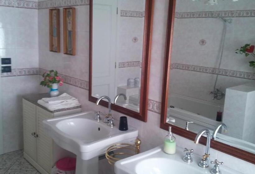 Четырехместный Номер Стандарт, Guest House Attico Della Vittoria