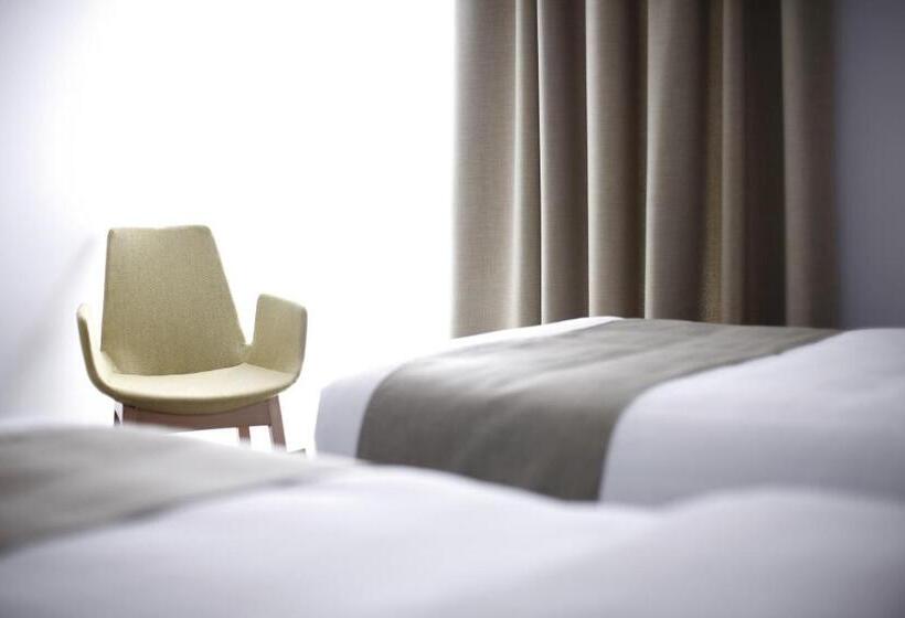 اتاق استاندارد, Bleecker Hotels