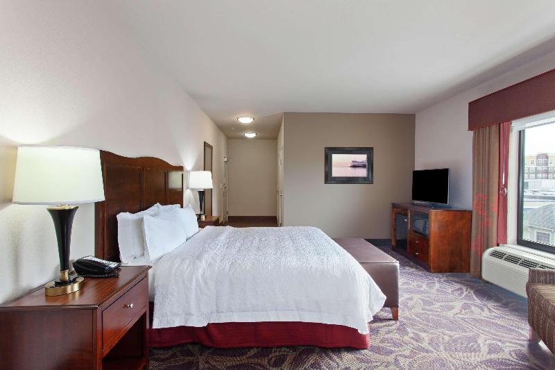 带观景的标准间, Hampton Inn Seattle/everett