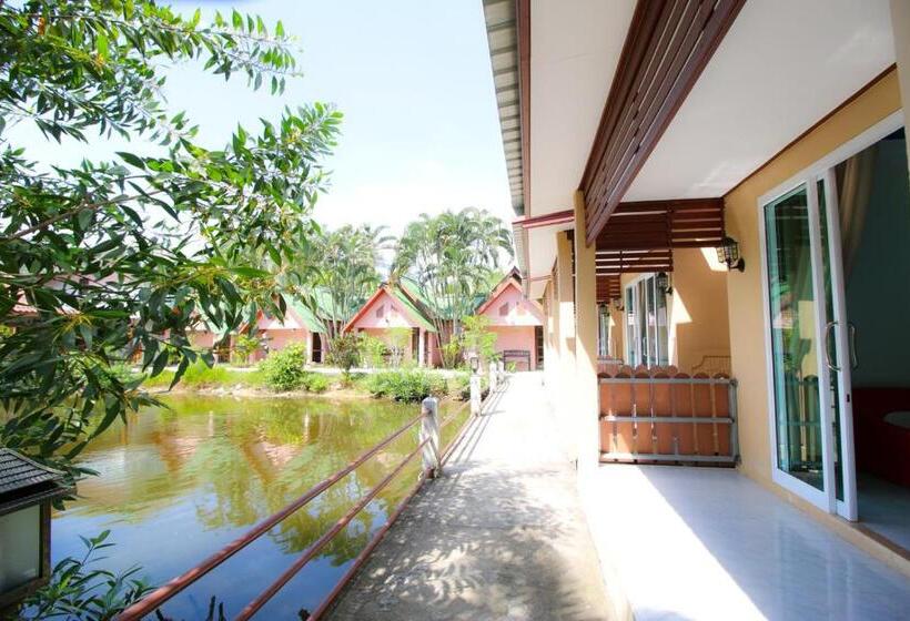 Номер Deluxe, Best House Resort