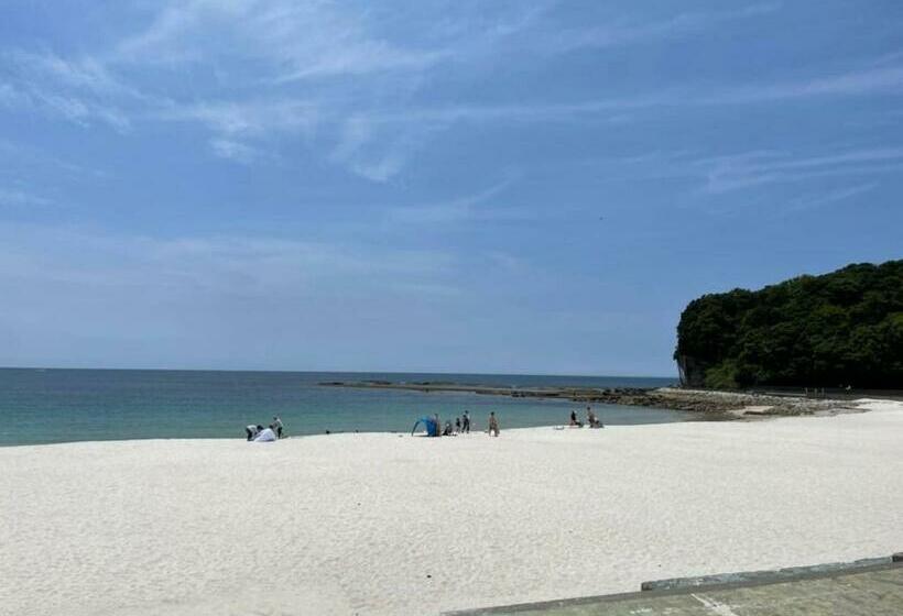 استودیوی استاندارد, Iso Tokei   Vacation Stay 61909v