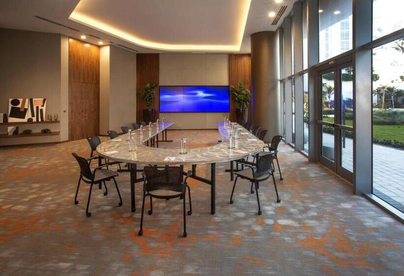 דירת שלושה חדרים, Million Dollar View At Hyde Resort And Residences
