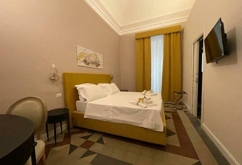 اتاق استاندارد, B&b Romeo Luxury Rooms