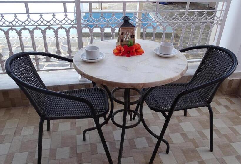 استودیوی استاندارد, Villa Krina