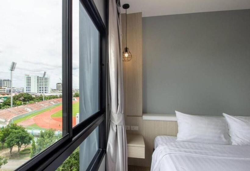 带大床的豪华间, Napa Hotel Ratchaburi
