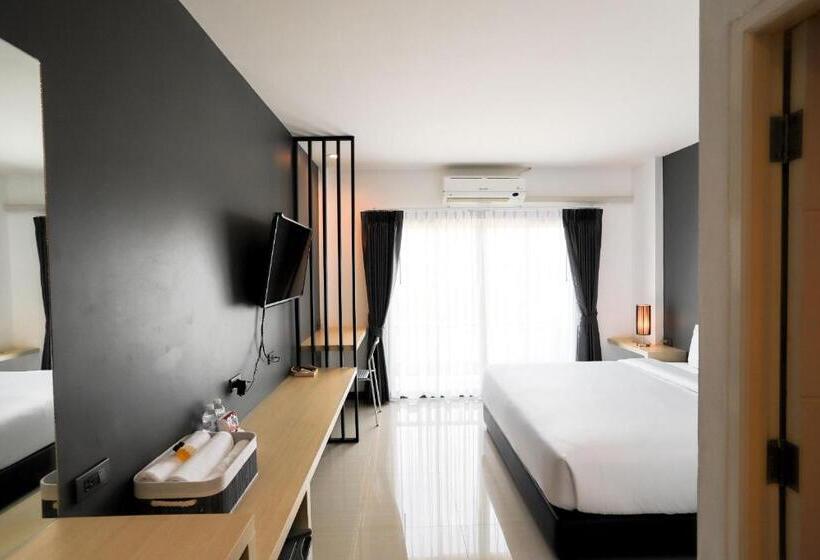 스탠다드 룸 킹사이즈 침대, The Rest Hotel   ประจวบ