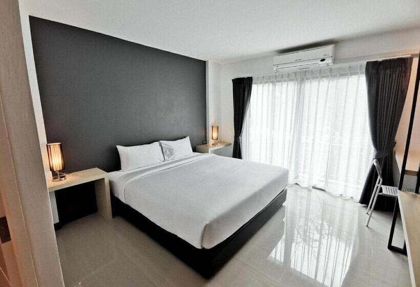 스탠다드 룸, The Rest Hotel   ประจวบ