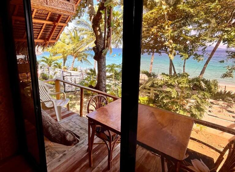 Бунгало Стандарт Вид на Море, Amami Beachfront Villa With Private Beach