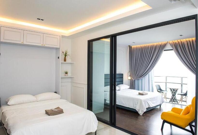 Семейный Номер Вид на Море, Stay @ Almas Puteri Harbour