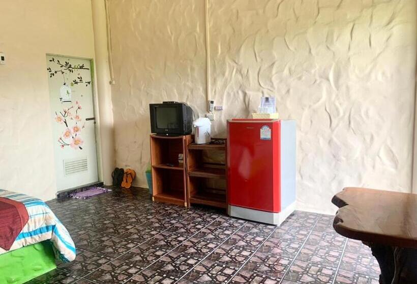 Номер Стандарт Вид на Сад, บ้านวนัชชา รีสอร์ท