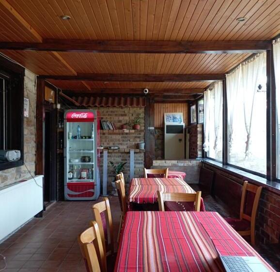 Номер Стандарт, Toncho S Guest House For 16 Guests