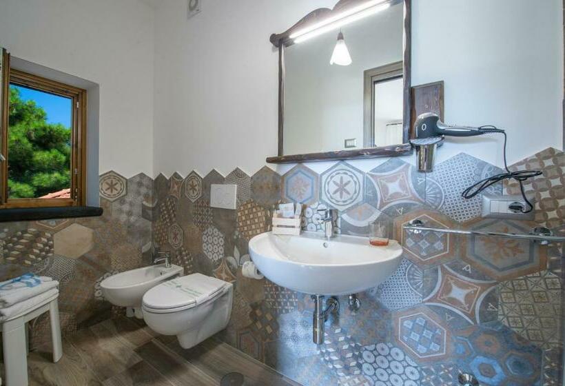 Quarto Estandar, Il Casale Del Contadino