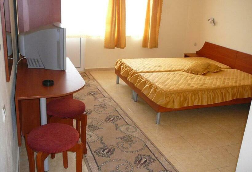 Номер Стандарт, Guest House Georgieva Ravda