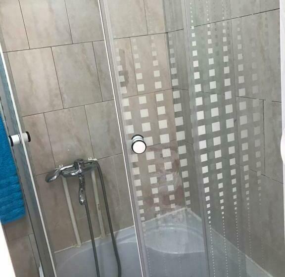 اتاق استاندارد, La Rita Acasă