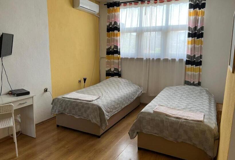 آپارتمان 3 خوابه, Oleander Rooms & Apartment