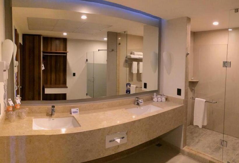 חדר סטנדרט, Holiday Inn Express Puerto Vallarta, An Ihg