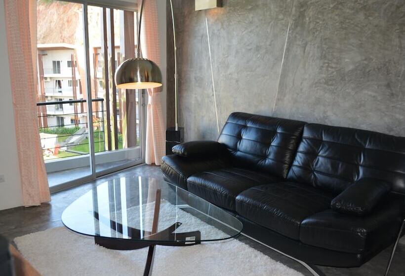 스위트, Replay Residence Samui